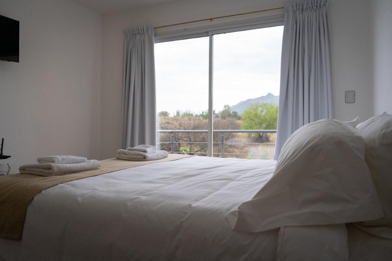 Hotel Cantera Respira Campo بوتريرو دي لوس فونيس المظهر الخارجي الصورة